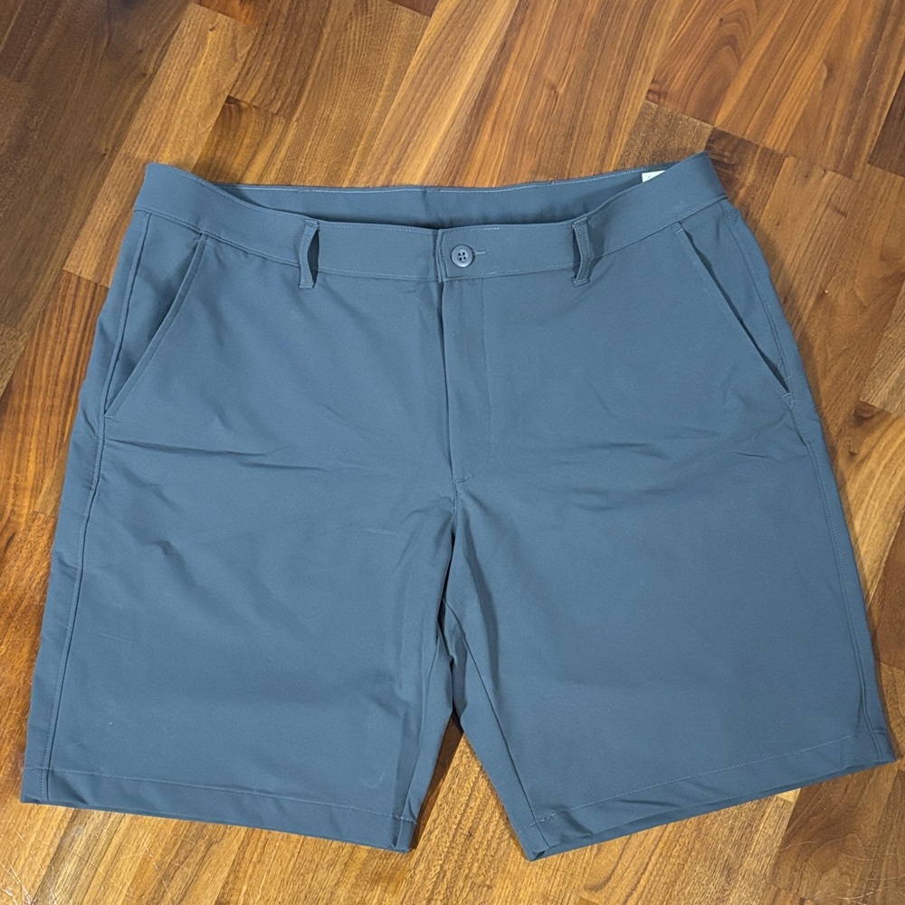 Under Armour Men's Slate Gray Flat Front Shorts